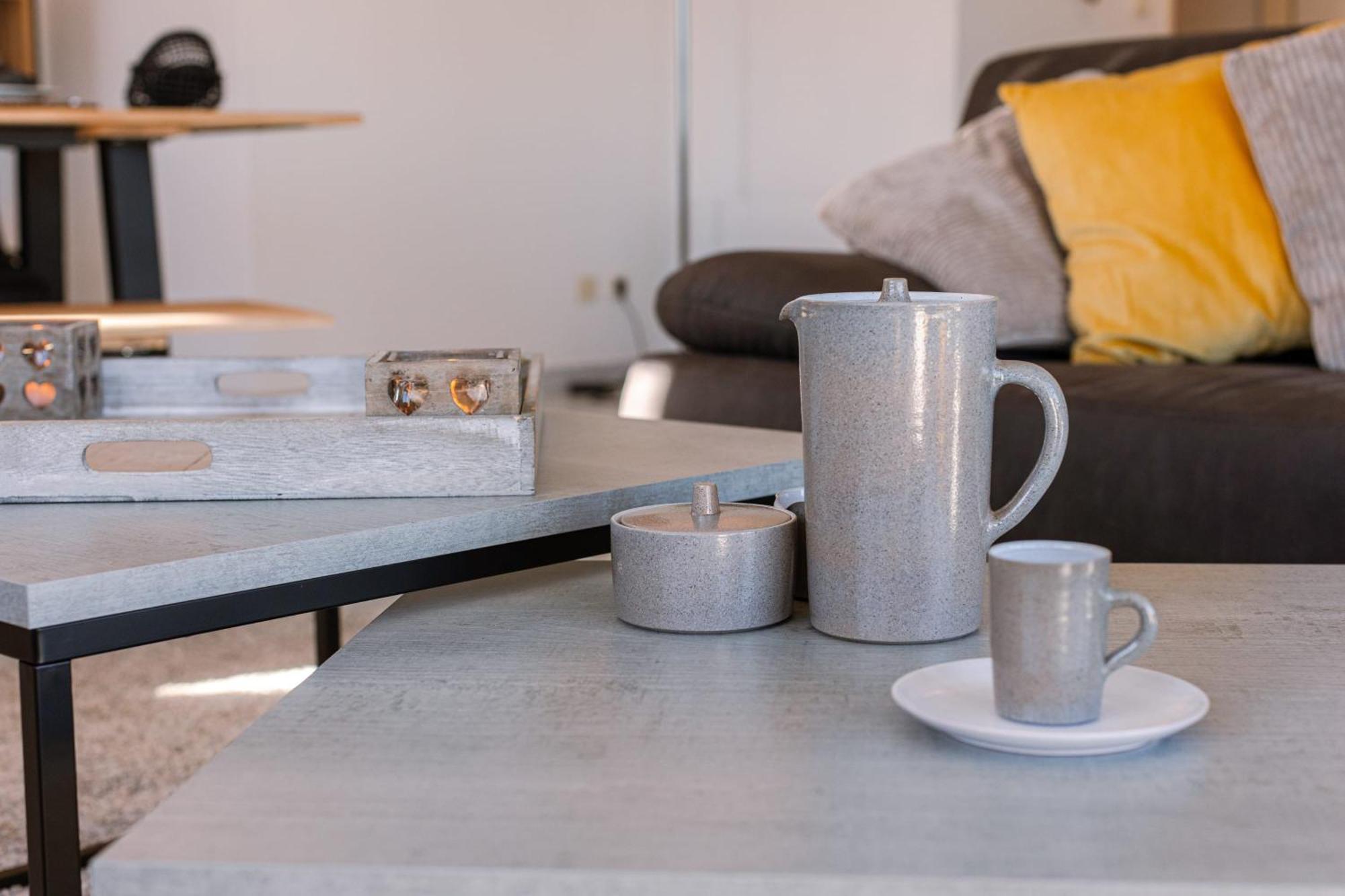 Huswell - Spacious & Modern Sea View Apartment With Garage 오스텐드 외부 사진